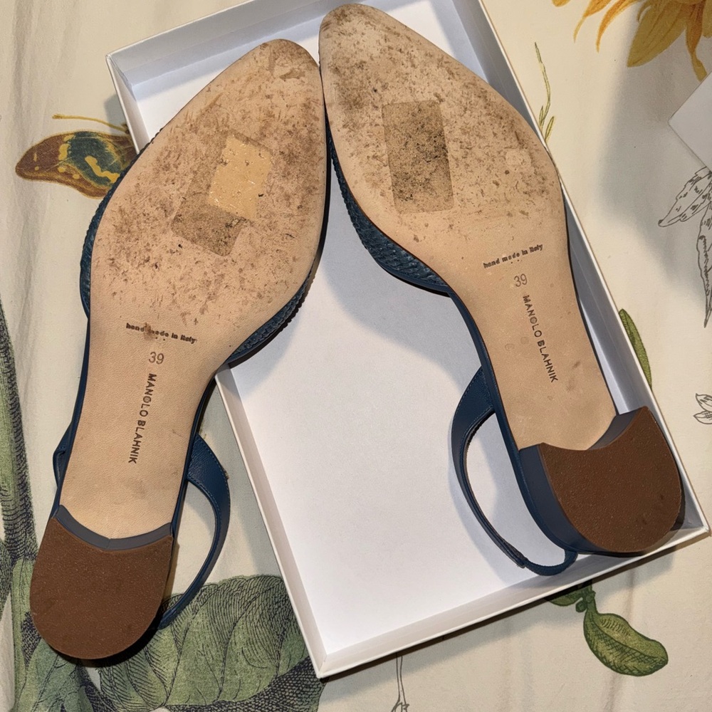 Manolo Blahnik Blue Woven Slingback Heels 39 - Picture 6 of 7
